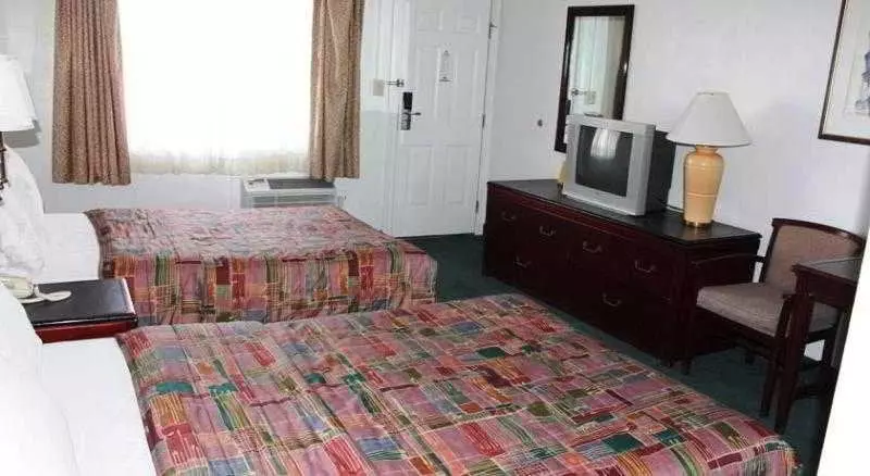 فندق Travelodge 4th Avenue