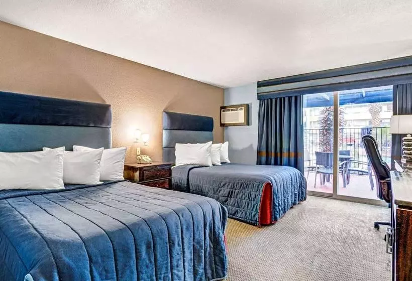 فندق Travelodge By Wyndham Las Vegas Center Strip