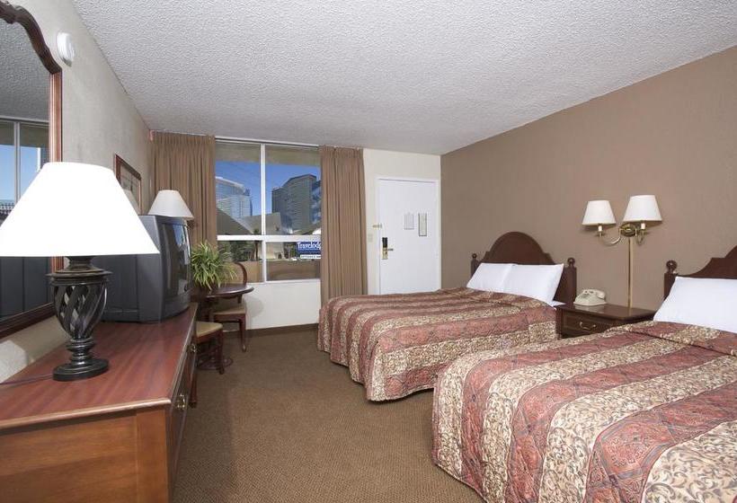 هتل Travelodge By Wyndham Las Vegas Center Strip