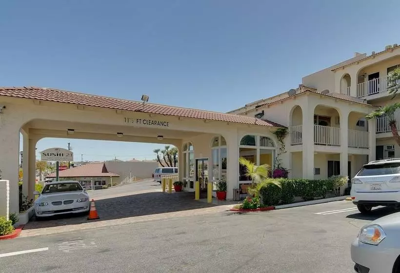 בית מלון כפרי Vagabond Inn San Pedro