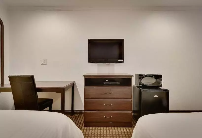 בית מלון כפרי Vagabond Inn San Pedro