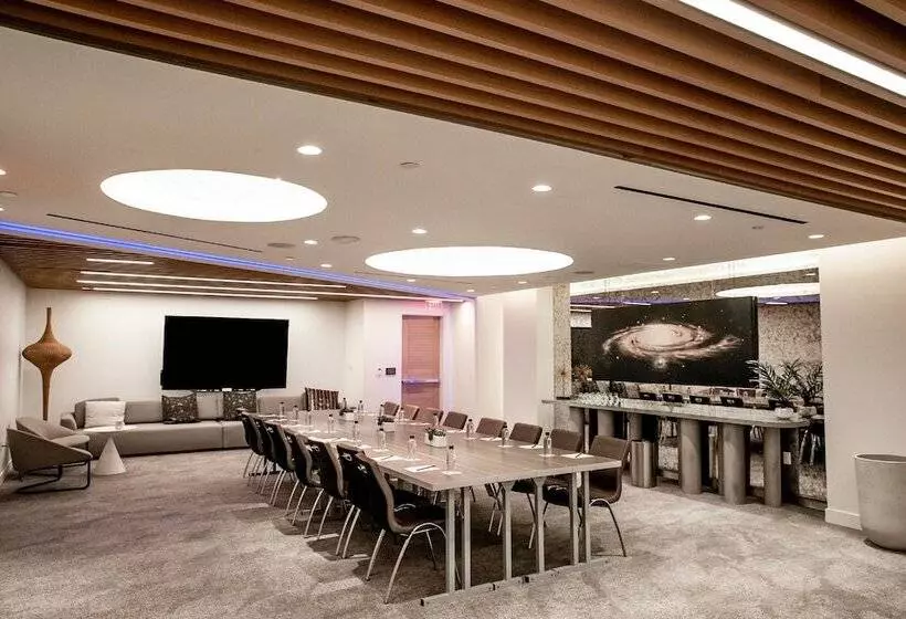 ホテル W Los Angeles – West Beverly Hills