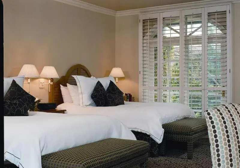 ホテル Westlake Village Inn