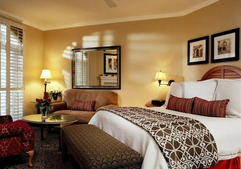 ホテル Westlake Village Inn