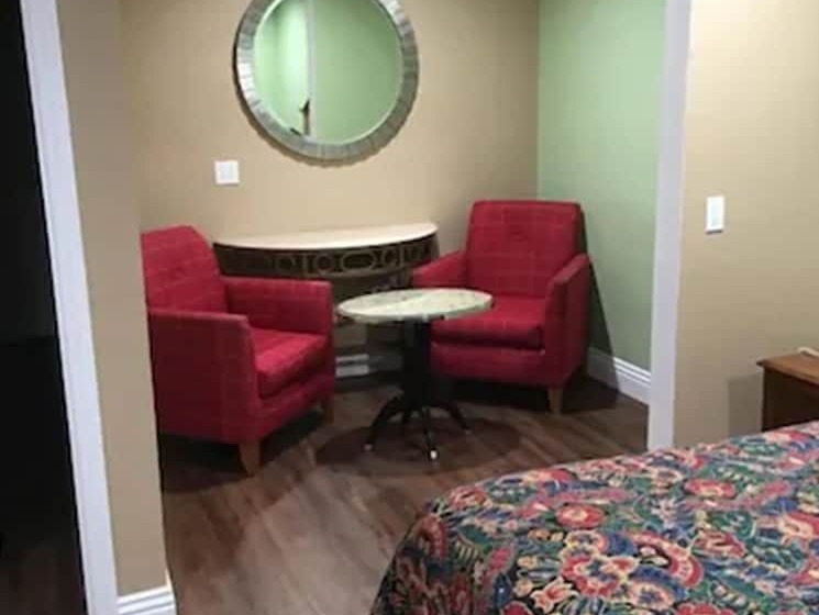 فندق على الطريق American Inn & Suites Lax