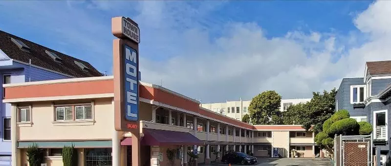 Town House Motel