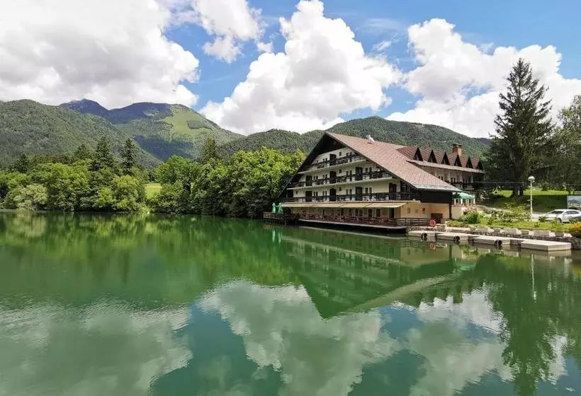 Hotel Alma & Castle Hrib