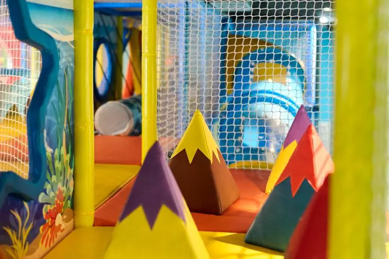 ホテル Aminess Lišanj Family