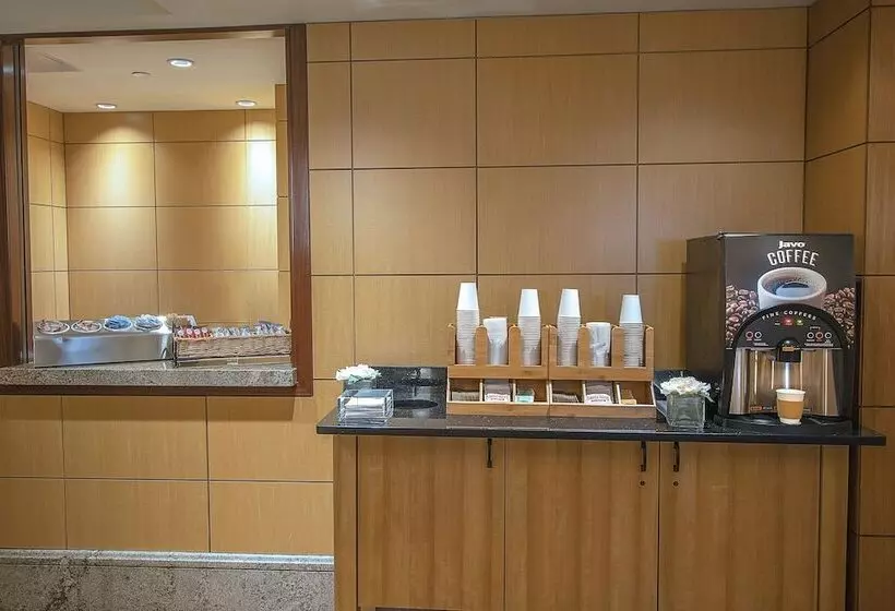 호텔 The Belvedere