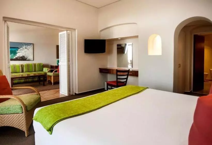هتل Cabana Beach Resort