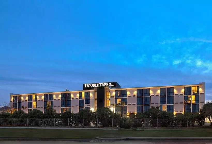 בית מלון כפרי Doubletree By Hilton Palmdale, Ca