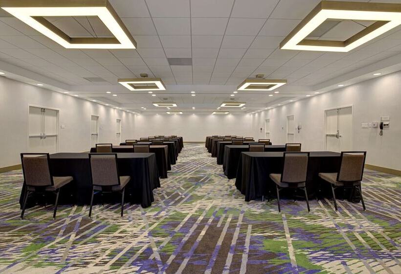 هتل Doubletree By Hilton Palmdale, Ca