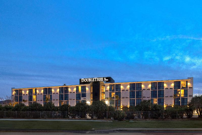 هتل Doubletree By Hilton Palmdale, Ca