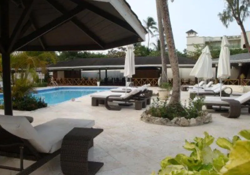 هتل Starfish Discovery Bay