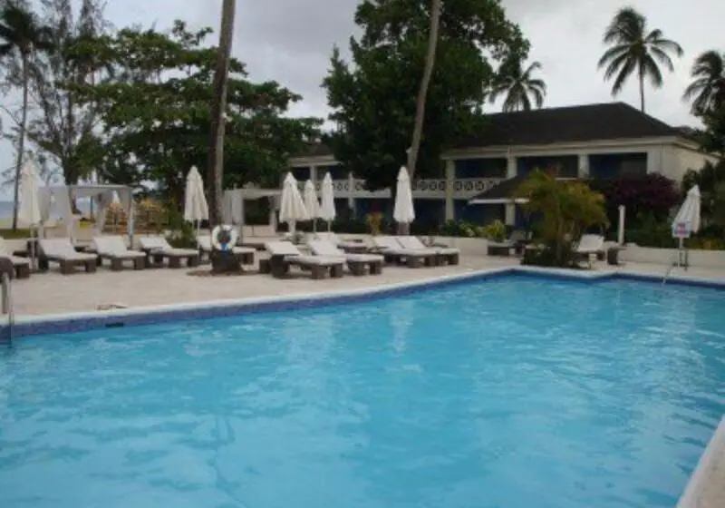 هتل Starfish Discovery Bay