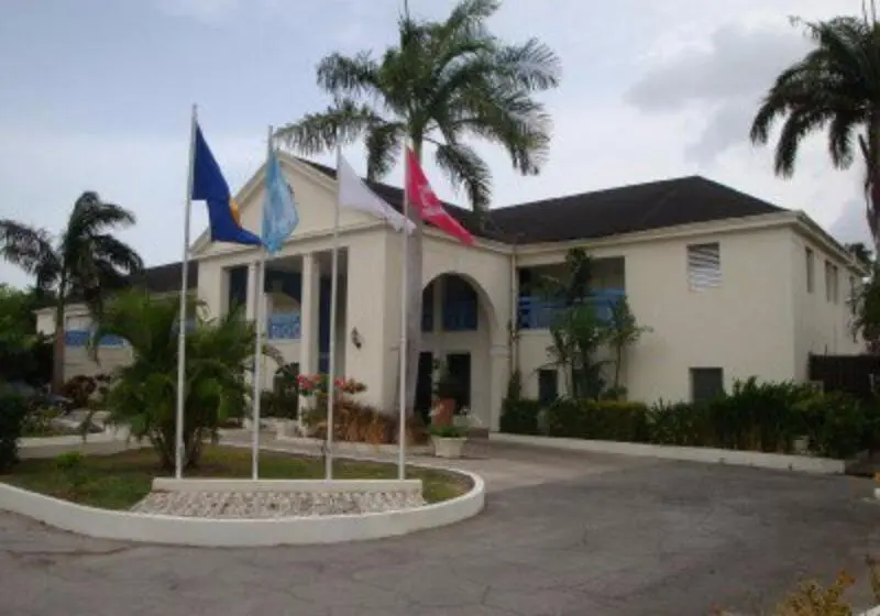 هتل Starfish Discovery Bay