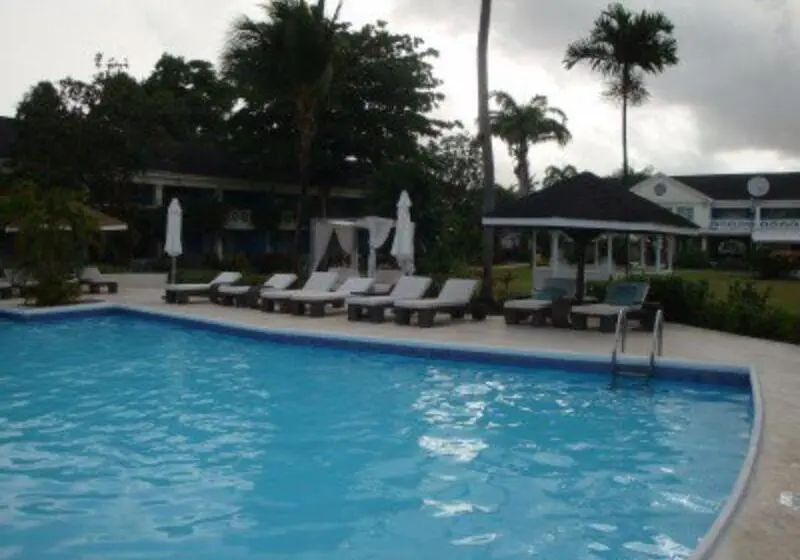 هتل Starfish Discovery Bay