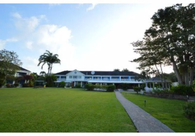 هتل Starfish Discovery Bay