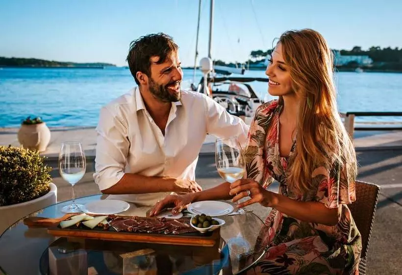 Valamar Riviera Hotel & Residence