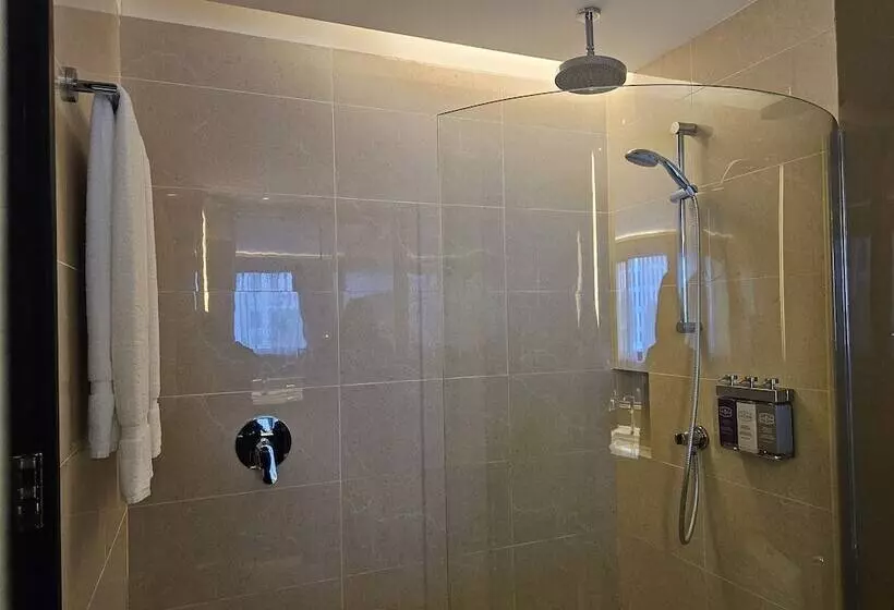 Concorde Hotel Singapore