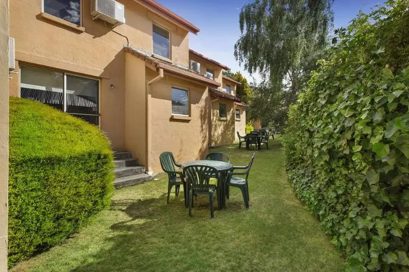 Elphin Serviced Apartments