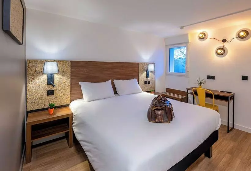 Greet Hotel Chatellerault