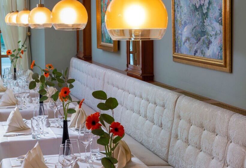 Best Western Premier Grand Hotel Russischer Hof