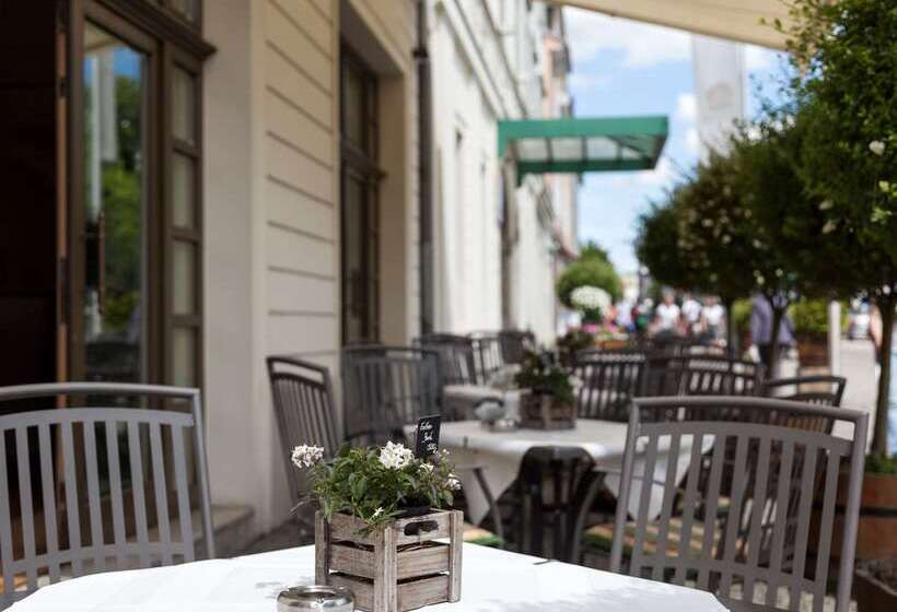 Best Western Premier Grand Hotel Russischer Hof