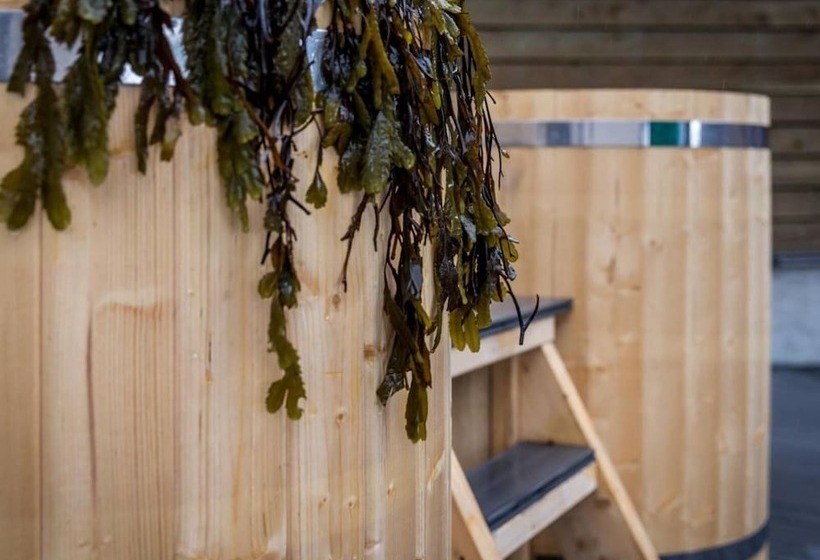 Eccles Hotel And Spa