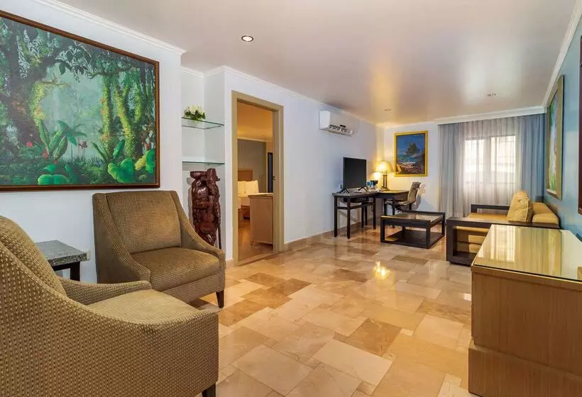 Grand Hotel Guayaquil, Ascend Hotel Collection