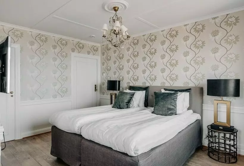 Hotelli Gyllene Uttern