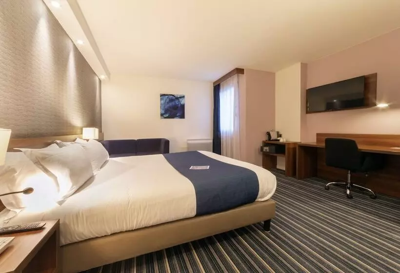 هتل Holiday Inn Express Amiens, An Ihg