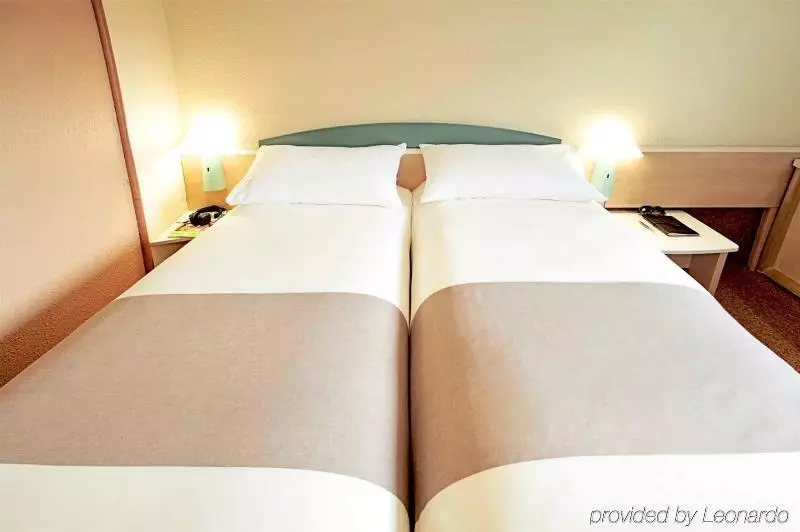 Hotel Ibis Angoulême Nord   Rénové En 2023