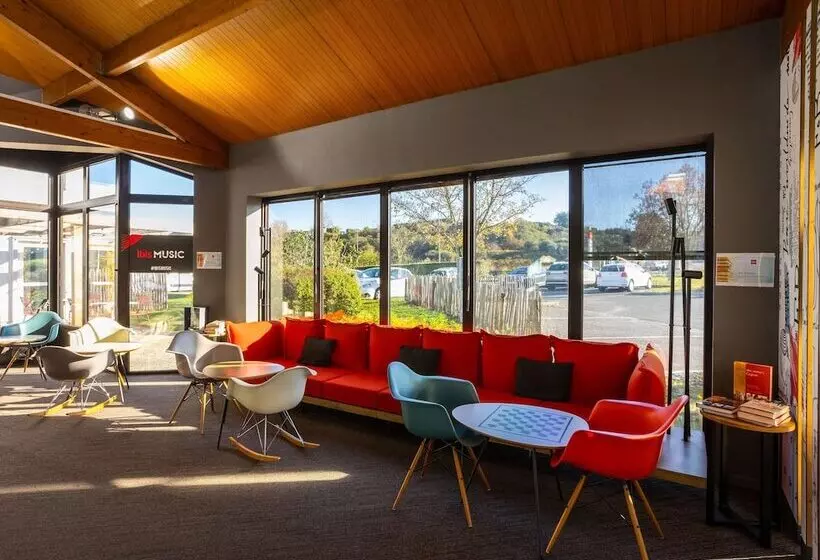 Hotel Ibis Angoulême Nord   Rénové En 2023