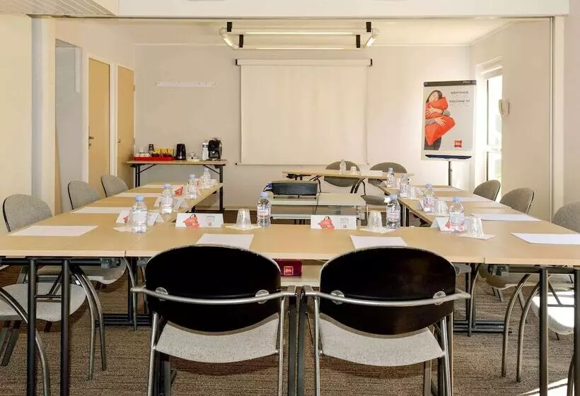 Hotel Ibis Angoulême Nord   Rénové En 2023