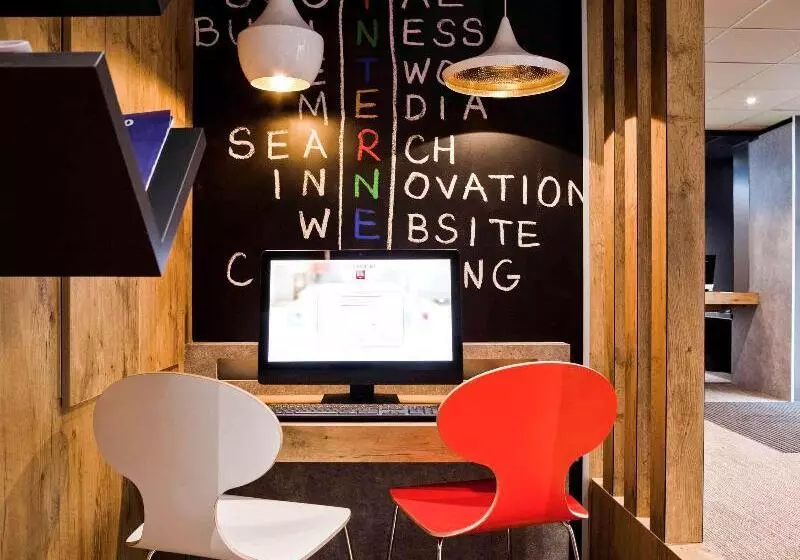 ホテル Ibis Maine Montparnasse