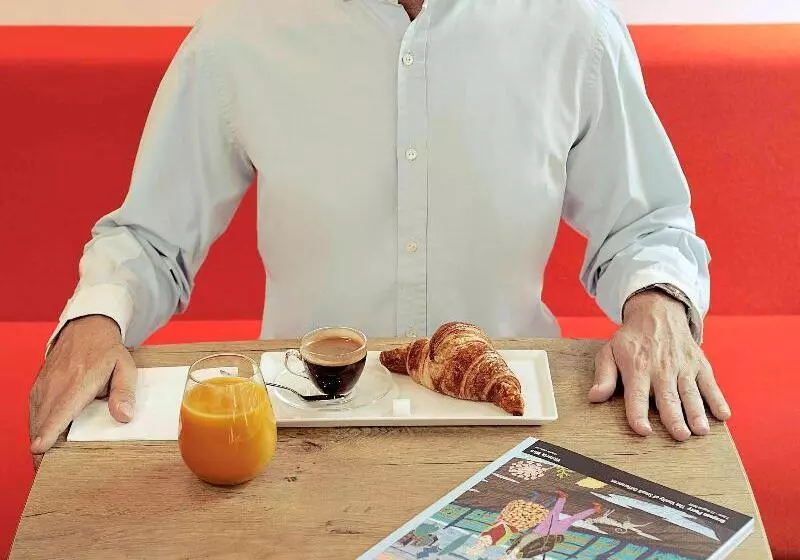 ホテル Ibis Maine Montparnasse