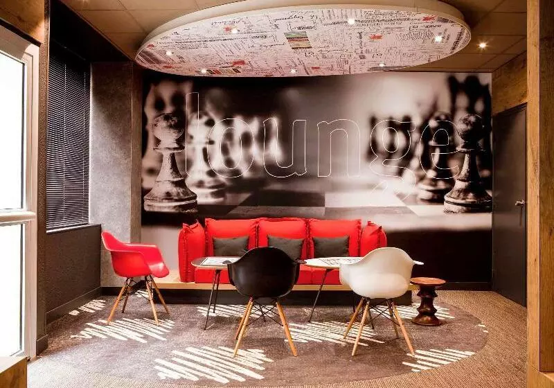 ホテル Ibis Maine Montparnasse