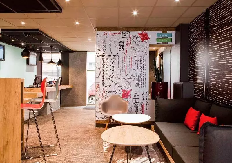 ホテル Ibis Maine Montparnasse