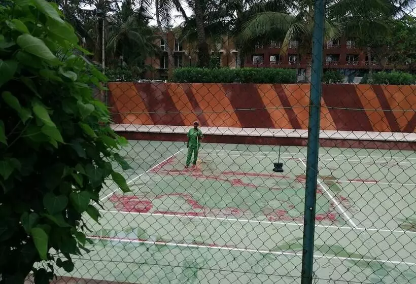 酒店 Jardin Savana Dakar