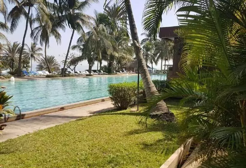 酒店 Jardin Savana Dakar