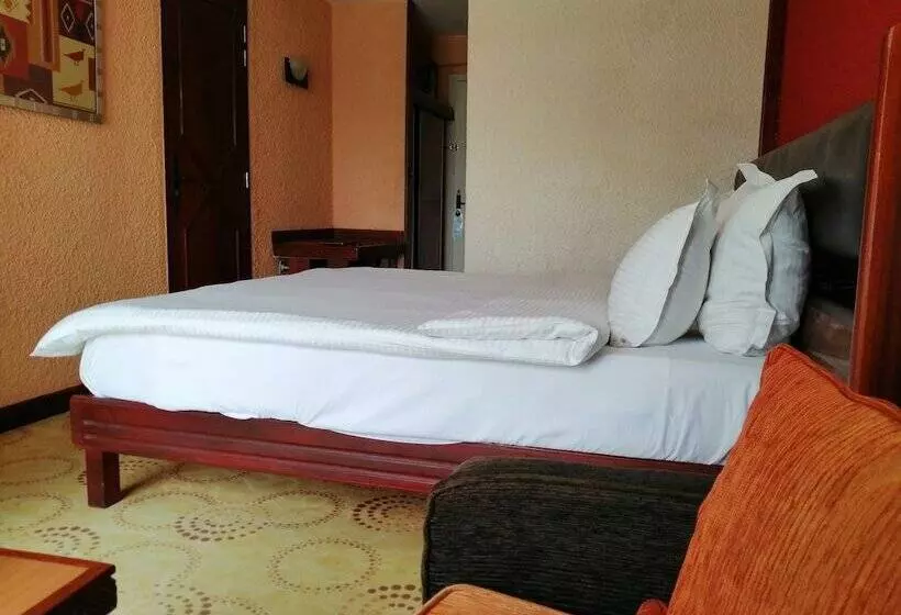 酒店 Jardin Savana Dakar