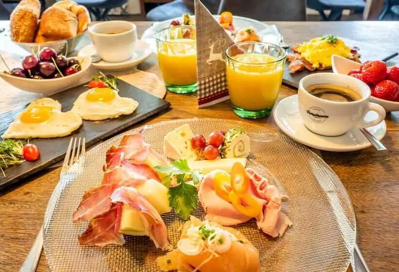 ホテル Mäsers Allgäuherz