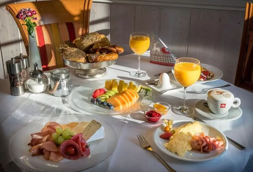 ホテル Mäsers Allgäuherz