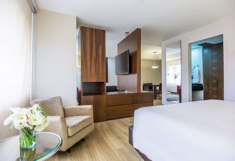 هتل NH Collection Bogota Wtc Royal