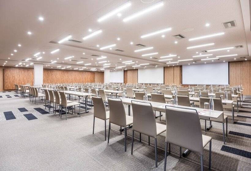 هتل NH Collection Bogota Wtc Royal