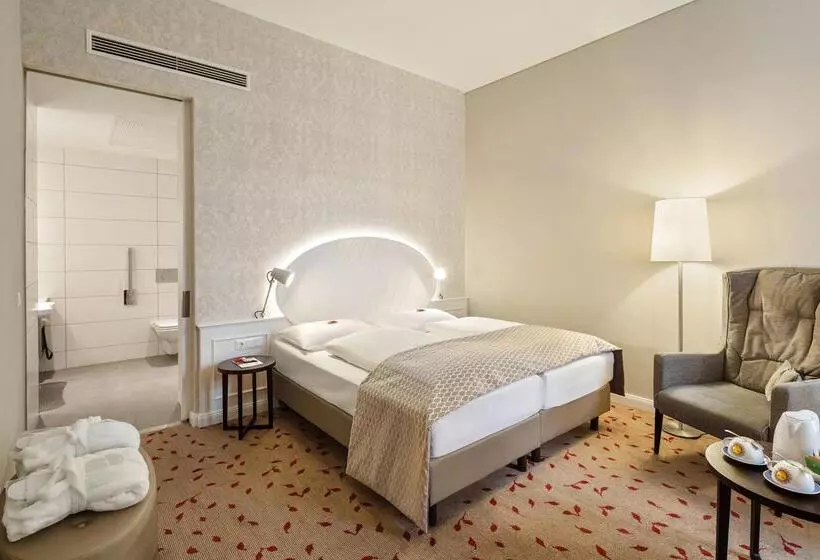 호텔 Rathauspark Wien, A Member Of Radisson Individuals