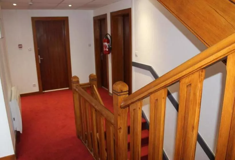 ホテル Restaurant Du Haut Du Roc