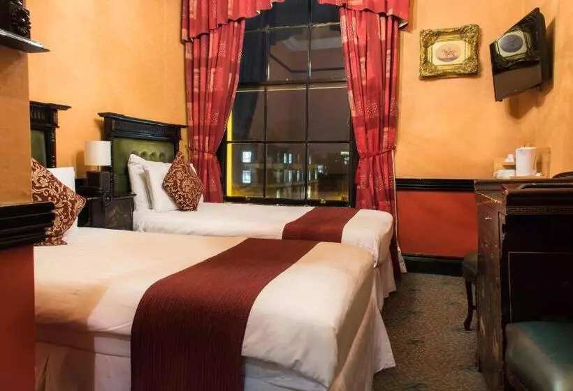 酒店 Russell Court