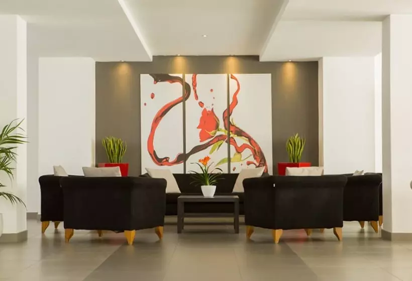 ホテル Toscana Ambassador